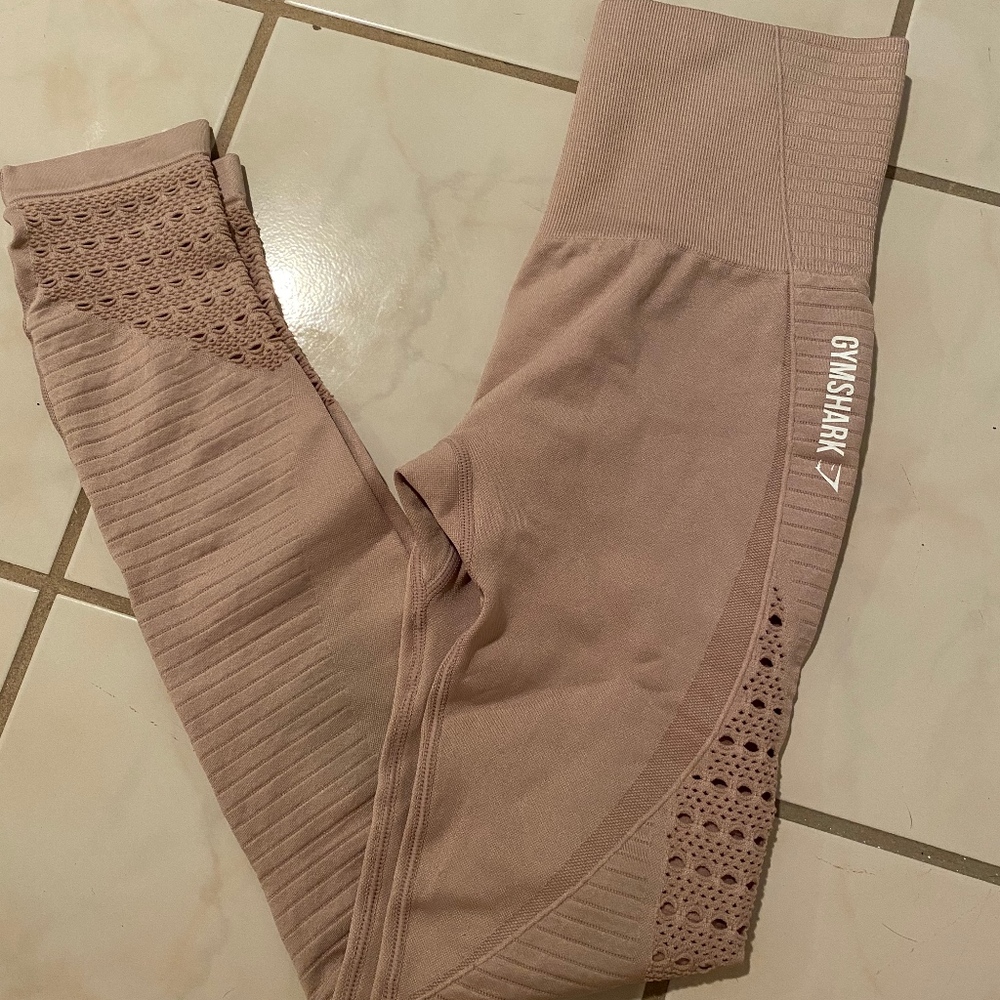 Gymshark Energy Seamless in TAUPE